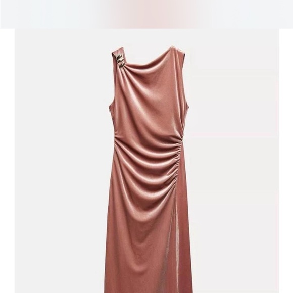 Elegant Pink Draped Dress Size S - Picture 3 of 10